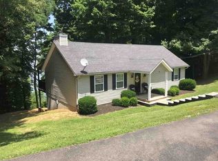 237 Lakeview Dr, Scottsville, KY 42164