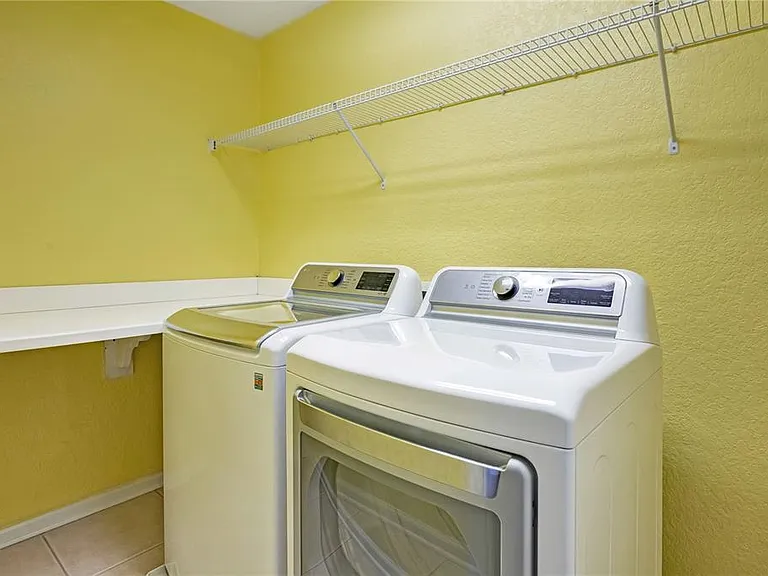 7325 Derexa Dr — Photo 19