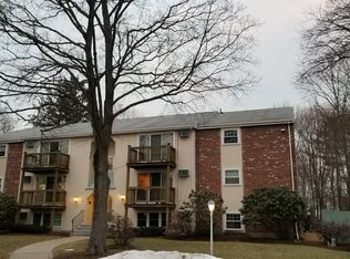 387 Adams St APT 3, Abington, MA 02351