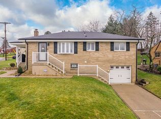 121 N Vireo Dr, Mc Kees Rocks, PA 15136