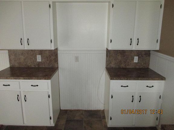 5th image of 2756 University Ave