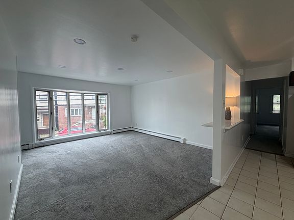3rd image of 1501 45th St #2L