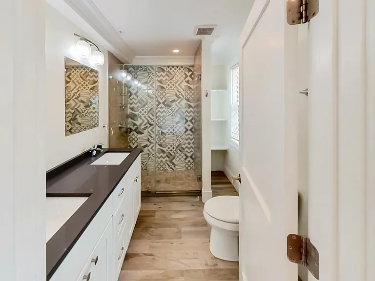 39 Juniper St #1 — Photo 13