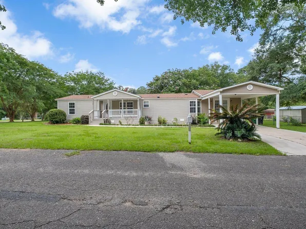 2168 Pineland Dr, Tallahassee, FL 32317