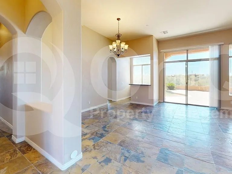 36435 N Porta Nuova Rd — Photo 7