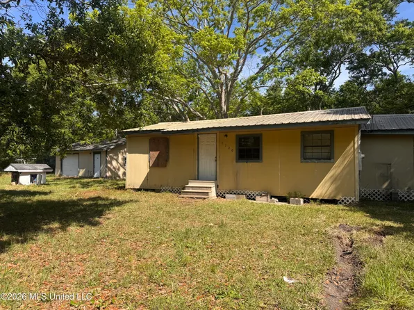 8520 Hyacinth Way, Moss Pt, MS 39562