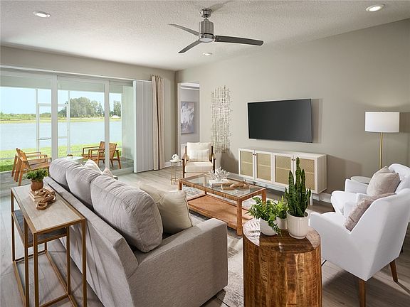 2nd image of 5658 Hampton Park Cir
