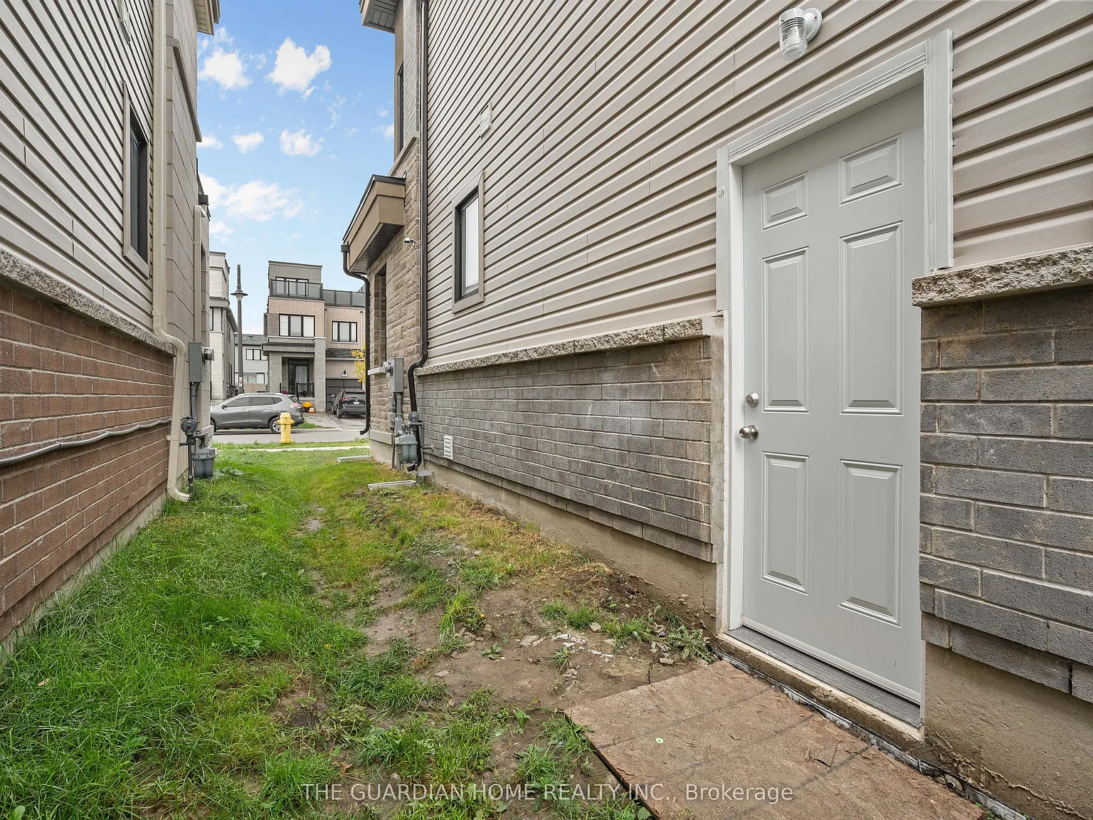 2 bed, $2,050 — Photo 3