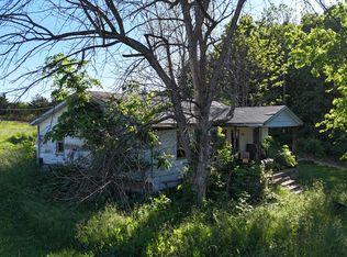 173 Dogtooth Dr, Seymour, MO 65746