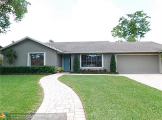 9080 NW 17th St, Plantation, FL 33322