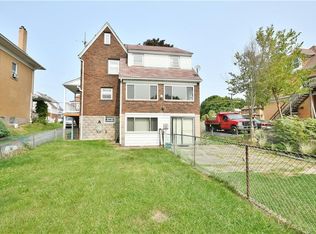 111 W Edna St, Homestead, PA 15120