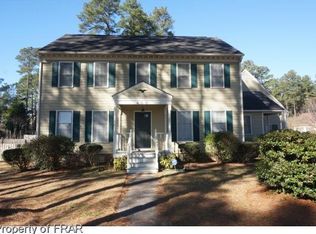 400 Hilliard Dr, Fayetteville, NC 28311