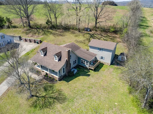 1336 Charlotte Ct, Pulaski, TN 38478