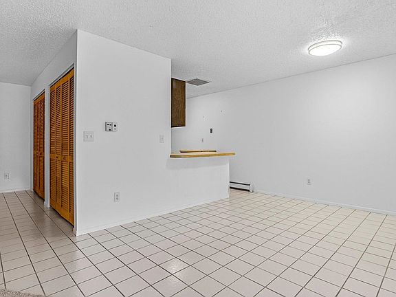 4th image of 125 Franklin Ave APT 504