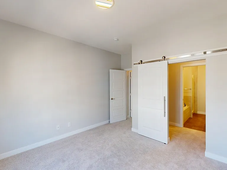 611 Mahogany Blvd SE — Photo 19