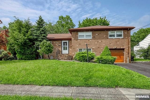 1st image of 31A Garwood Rd