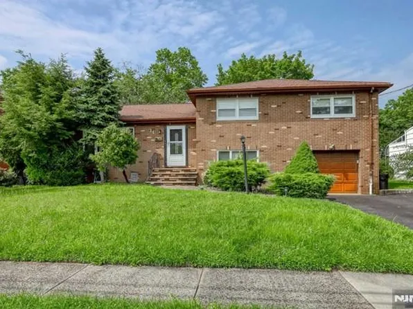 31A Garwood Rd, Fair Lawn, NJ 07410