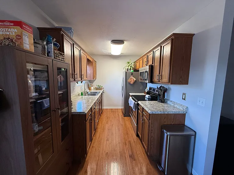 308 Car Mol Dr #16 — Photo 8