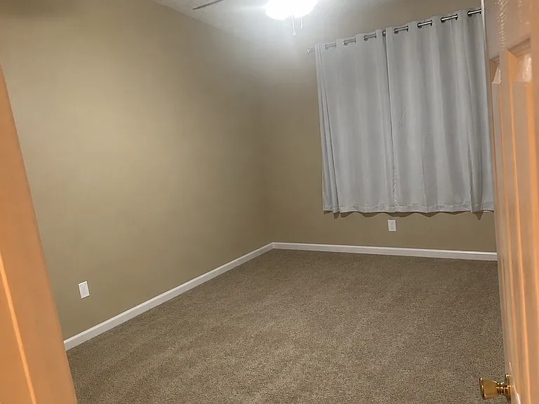 6176 Valley Green Rd — Photo 15