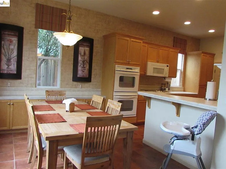 5409 Ardara Way — Photo 4