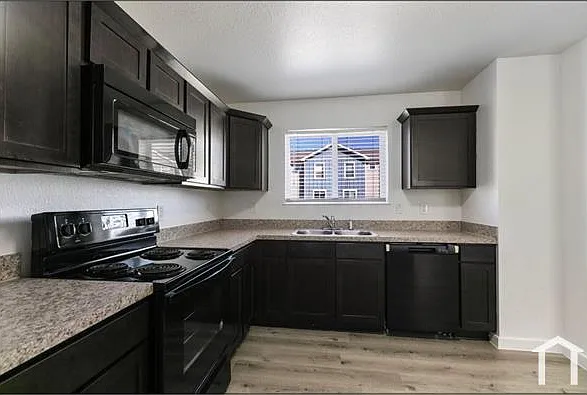 12603 Telge Rd #27D — Photo 10