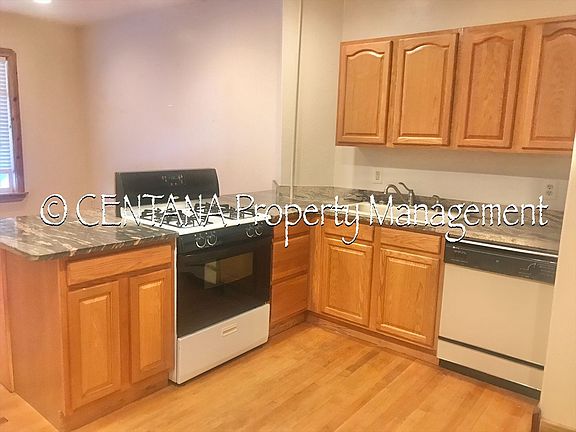 3rd image of 725-727 S Wyoming Ave #725