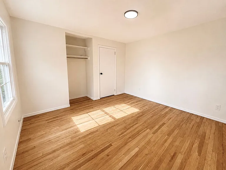 6431 Anderegg Dr — Photo 13