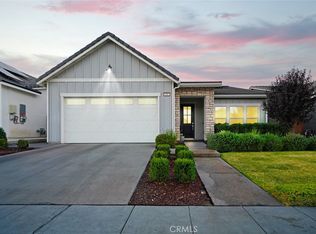 551 W Blue Oak Ln, Madera, CA