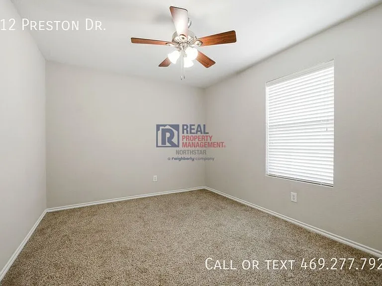 712 Preston Dr — Photo 15
