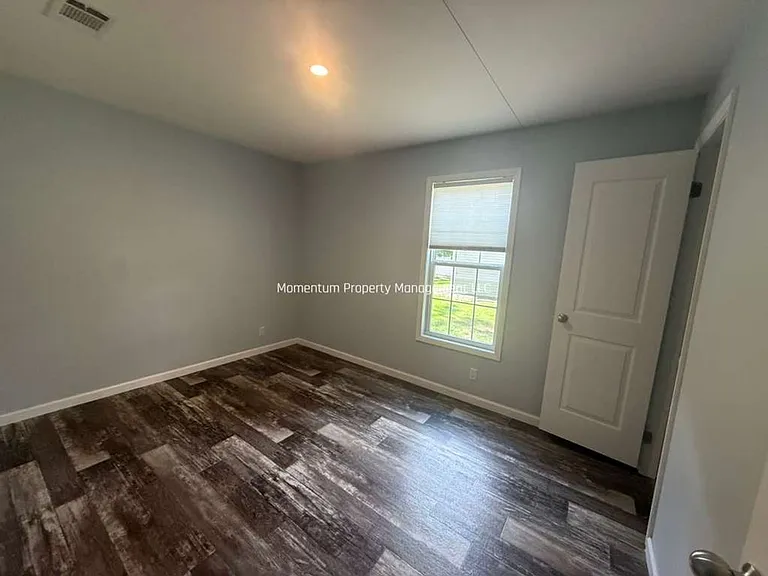 7034 Hilton Dr — Photo 7