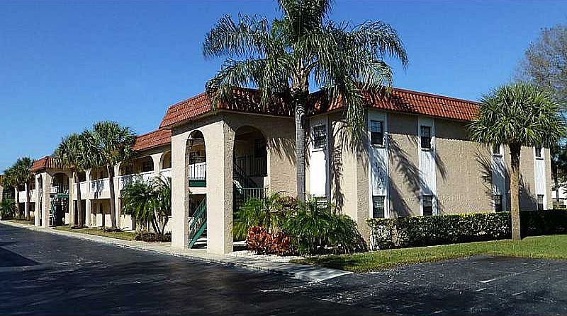 1st image of 1750 Belleair Forest Dr APT A2