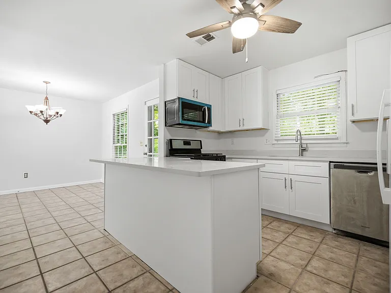 2407 Hembree Station Ct — Photo 12