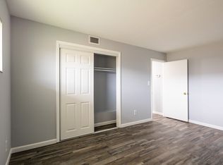 3149 Bee Ridge Rd APT 20, Sarasota, FL 34239