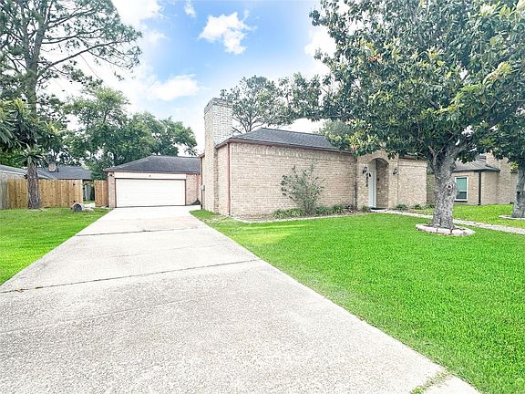 3rd image of 6806 Winkleman Rd