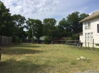 835 W Agarita Ave, San Antonio, TX 78212