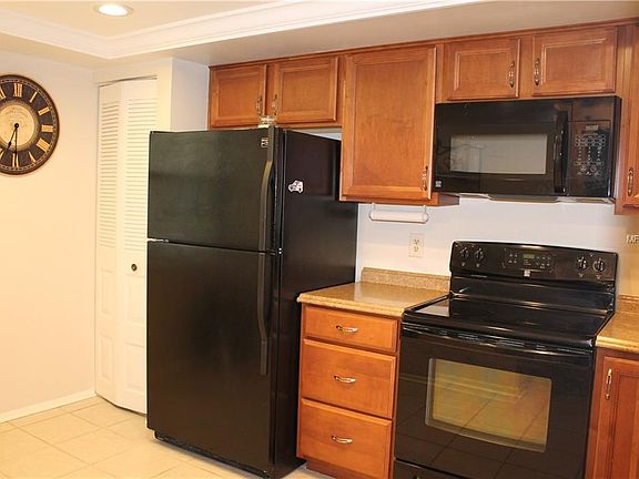 2nd image of 39650 Us Highway 19 N APT 581