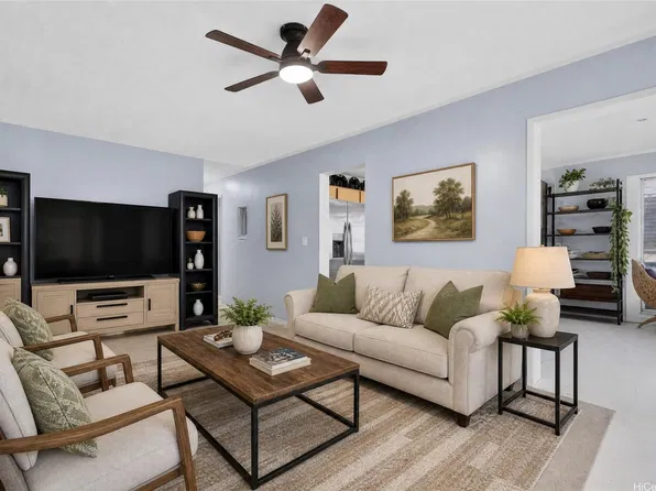98-436 Hoono St, Pearl City, HI 96782