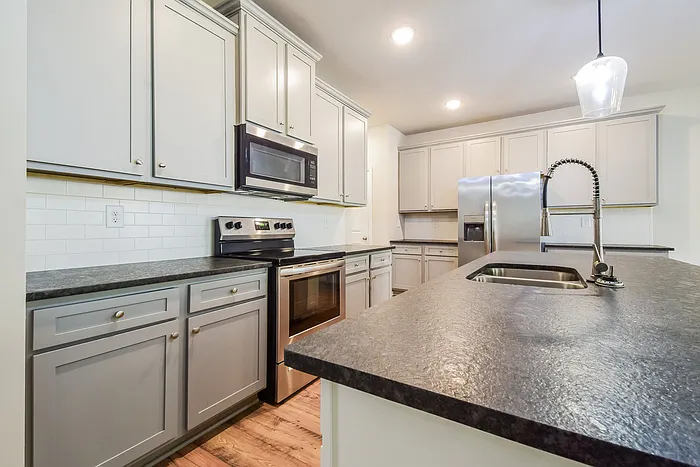 1191 Spring Marsh Ct — Photo 7