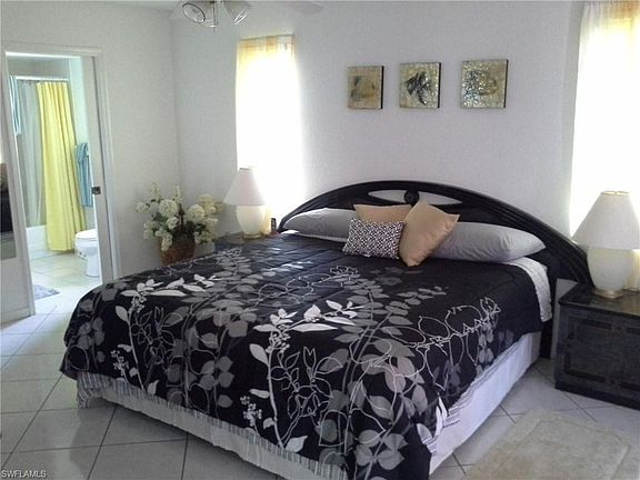 3rd image of 12304 Avida Ln