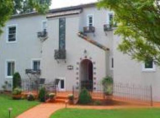 1036 E Sunshine St, Springfield, MO 65807