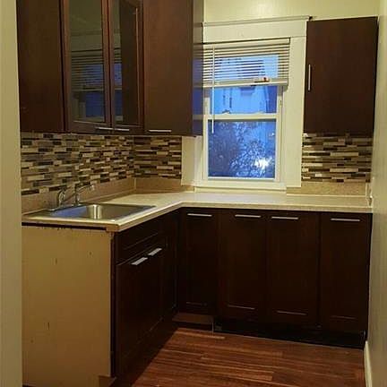 5th image of 44 Sorrento St