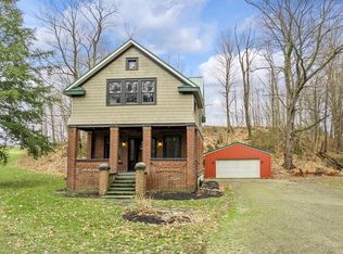 9055 Sawmill Rd, North East, PA 16428