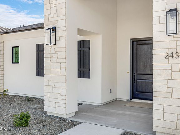 4th image of 2431 W Marita Street