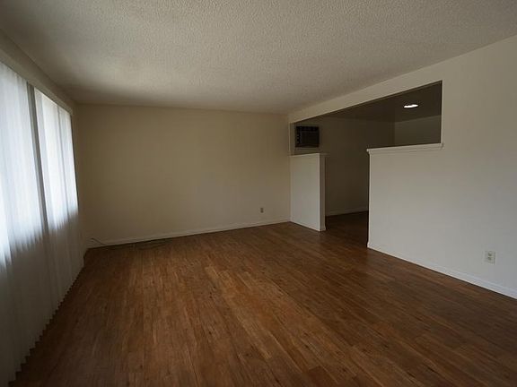 2nd image of 4781 Mount Cervin Dr