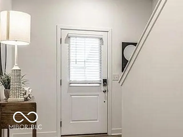 6584 Willow Way — Photo 3