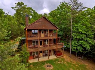 106 Sunset Cir, Blue Ridge, GA 30513