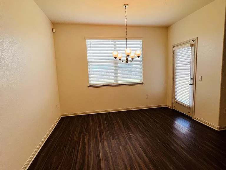16901 Aventura Ave — Photo 16