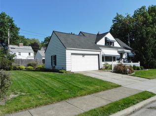 71 E 206th St, Euclid, OH 44123