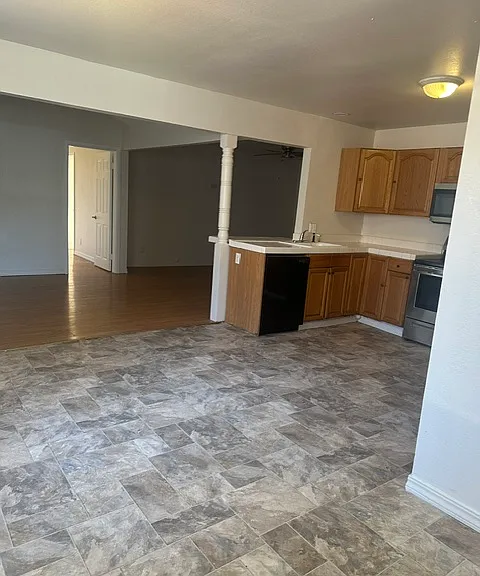 8246 Tarbat St — Photo 4