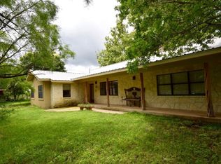 2515 Goat Creek Rd, Kerrville, TX 78028